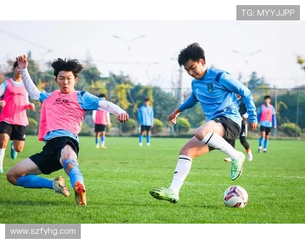 足球路上的追梦者杨静分享她的成长与挑战 足球路上的追梦者杨静分享她的成长与挑战