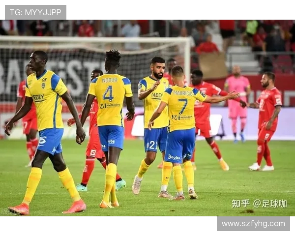 利兹联主场迎战维甘期待重拾胜利信心与球队士气的较量 利兹联主场迎战维甘期待重拾胜利信心与球队士气的较量