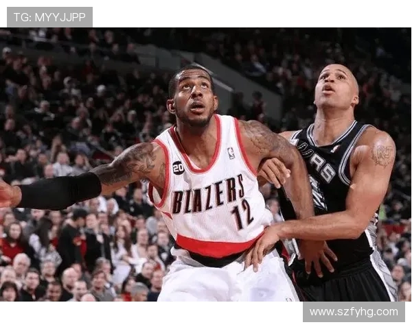 勇士队与热火的激烈对决展现篮球魅力与团队精神的巅峰对抗 勇士队与热火的激烈对决展现篮球魅力与团队精神的巅峰对抗